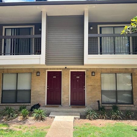 Beautiful 1-Bedroom Townhome With Nice Amenities Houston Exterior photo